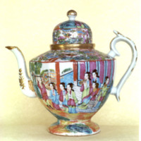 Chinese porcelain tea pot.jpg